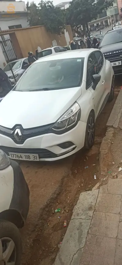 clio 4 limited 2018
