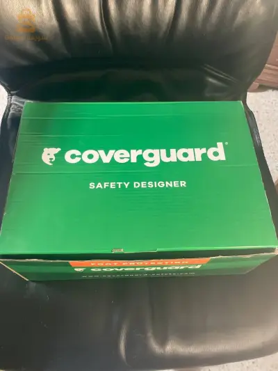 اكتشف الأمان والأناقة مع حذاء Coverguard!