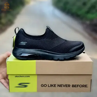 skechers original pointure 39.5 et 45
livraison disponible 58 Wilaya