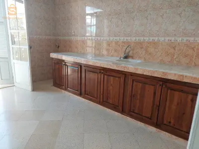 Location  niveau villa
