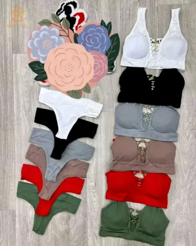 deux pieces . haut brassiere