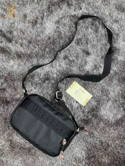 Sacoche BURBERRY