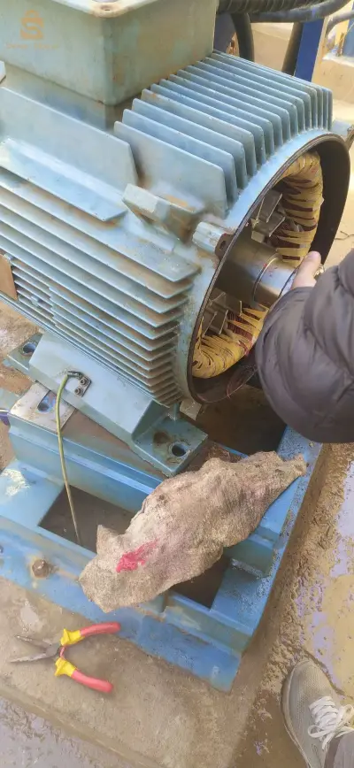 خدمات في اعمال الكهرباء المعمارية والصناعية