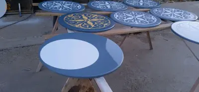 طاولة
