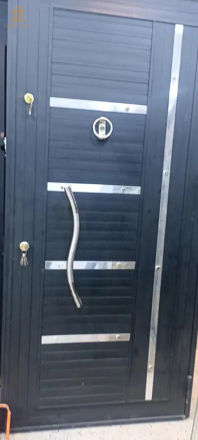 porte. metallique