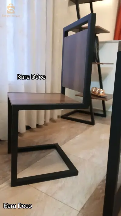 Table de 4 chaises