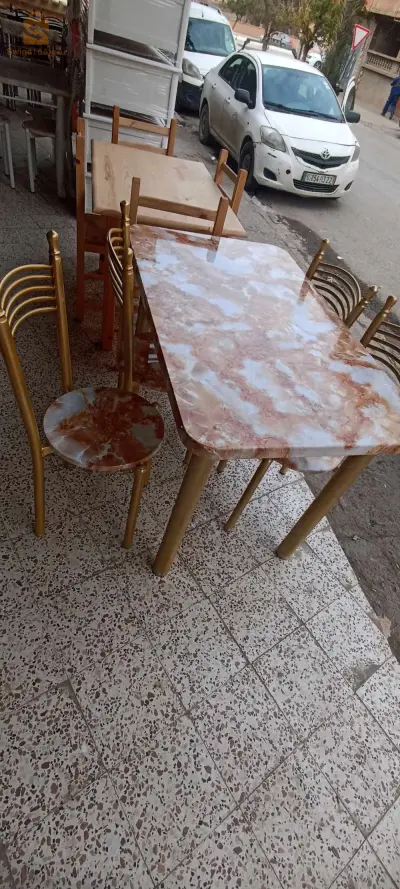 طاولة 4 كراسي