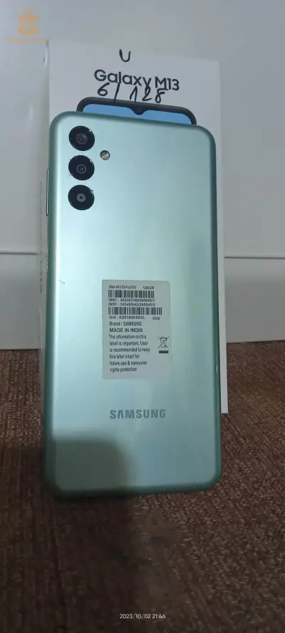 Samsung m13
