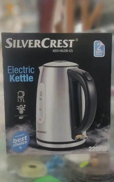 bouilloire SilverCrest 1.7L 2200 watt