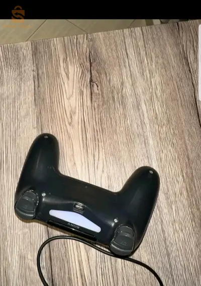 بلاي 4 برو معها  كارطون  منيطا أوريجينال 1 تيرا
