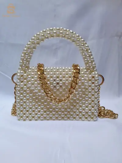 حقائب
