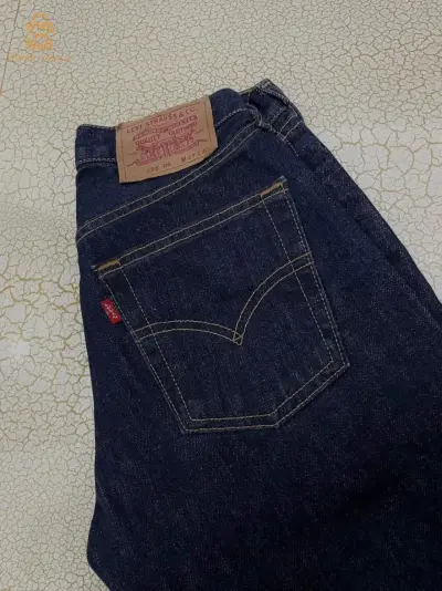 jeans l'evis Strauss original taille 27 Longeur 32