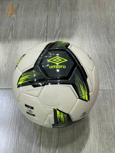 Ballon umbro CAF 1 ère qualité