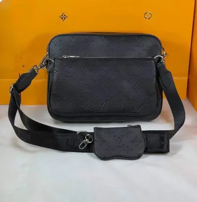 Sacoche LUIS VUITTON
