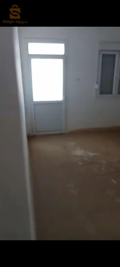 vente joli appartement F4  4eme étage,au site AADL ALI GHERAF 3000 Logts, KEK