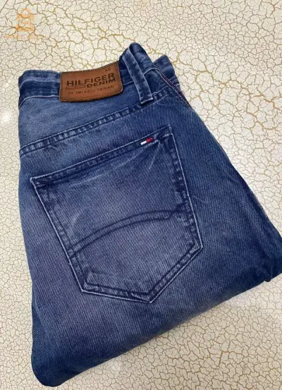 Tommy Hilfiger original taille 29/32