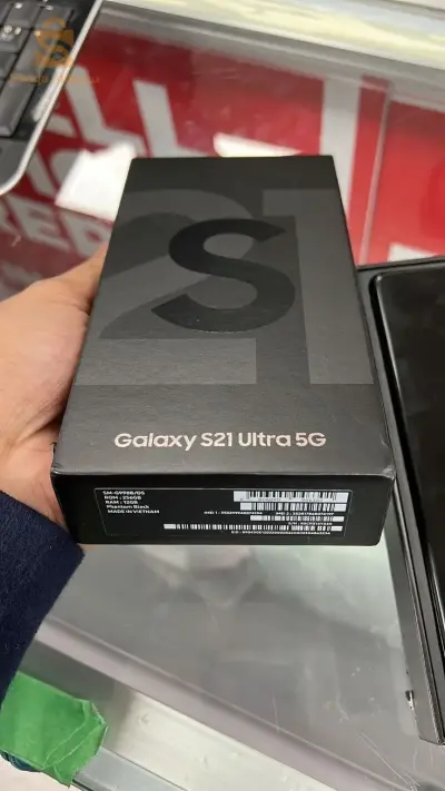 Galaxy S21ULTRA 
12/256GB 
Version Snapdragon 
Produits 100% original