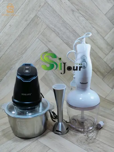 ✅ Techwood Mixeur Plongeur avec Fouet et Bol Hachoir TMS-8366
Mixeur Plongeur avec Fouet et Bol Hachoir 3 IN 1
Poussoir 2 Vitesses
 Lame en acier inoxydable
 Bol Hachoir 750ml
 Alimentation 220-240V~ 50Hz
 Puissance 250-300W
 Livré avec Support 

✅ Hachoir Sokany 400 w 2.0 L 
هاشوار من النوع الرفيع يقوم بتقطيع كل التوابل اللحم والخضر 
شفرات حادة 👌🔥 
وعاء من الاينوكس 👍 
2 سرعات ⚡
نوعية جيدة بسعر مناسب 🔥
✅ إستفد من أفضل خدمة توصيل سريعة (2 - 4 أيام) لـ58 ولاية جزائرية مع ضمان حسن المعاملة وجودة الخدمة.
✅ الدفع سيكون مباشرة بعد إستلام السلعة ووصولها لمنزلك أو مقر العمل حسب العنوان الخاص بك
✅ المنتج مضمون بجودة عالية.
✅ أفضل سعر في السوق.
✅ إستبدال سهل ومجاني.
✅ نحن دائماً جاهزون لمساعدتك.i