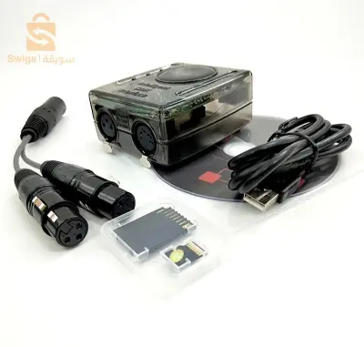 contrôleur de lumière daslight DVC 4 professionnel DMX 1536 3 UNIVERS AVEC UN LOGICIEL ORIGINAL.
