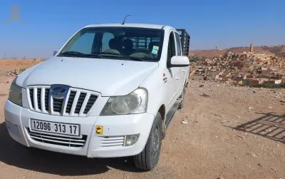 mahindra Genio pick-up