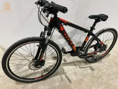 Vélo aluminium Stock