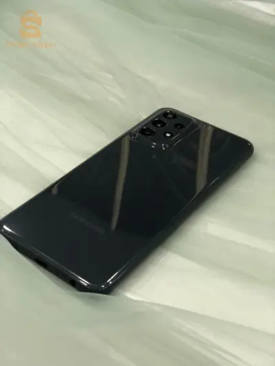 samsung A23 neuf