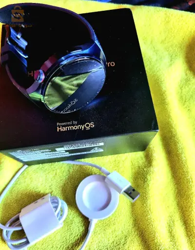 Huawei watch 4 pro titanium bleu