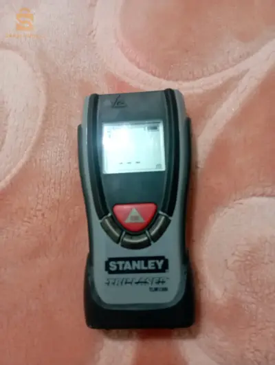 mètre laser