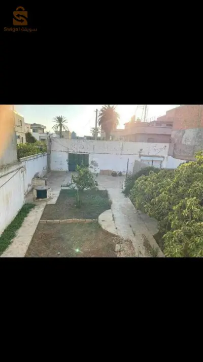 Villa saint huber quartier résidentiel superficie 780