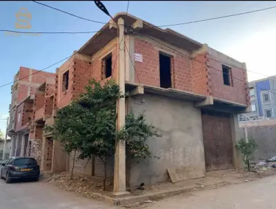 ممزل للبيع 0697070811