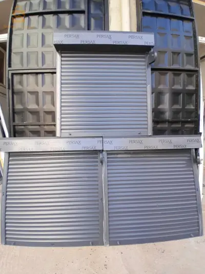 touts les travaux aluminium et pvc 
les ports 
les funatrs 
volé rolont 
balcon 
vitrage 
cabinet de duch