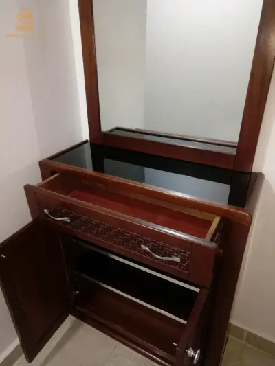 خزانة الأحذية