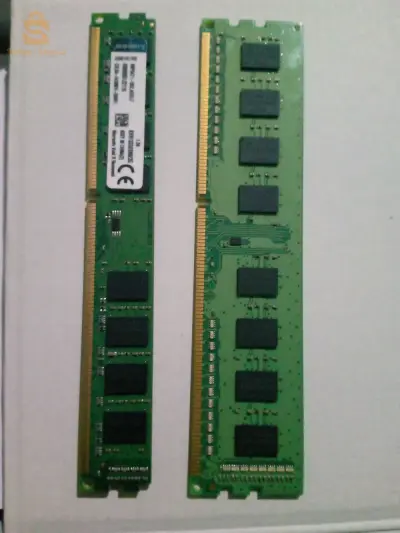 2ram 2gb ddr3 + cpu i3 2eme gen + SSD 128GB powersupply 750w