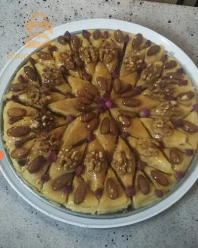 بقلاوة جوز و لوز