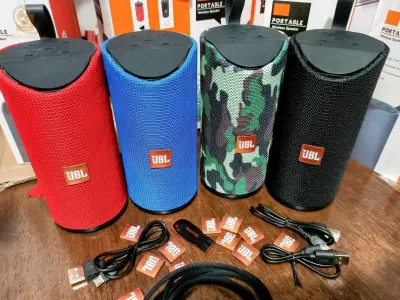 L'enceinte JBL est disponible au prix fantastique de 1500da 🤑🤑✅ avec livraison dans tous les états 🚚 de haute qualité et garantie après achat 👌