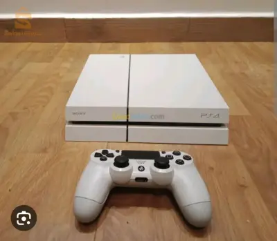 PS 4 fat avec 1 manette original.
