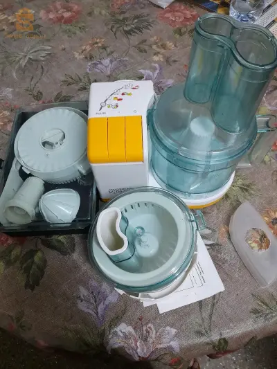 appareils électroménager cuisine de marque masterchef ( vistasun)
sans boîte produit presque neuf utilisé une seule fois en très bonne conditions