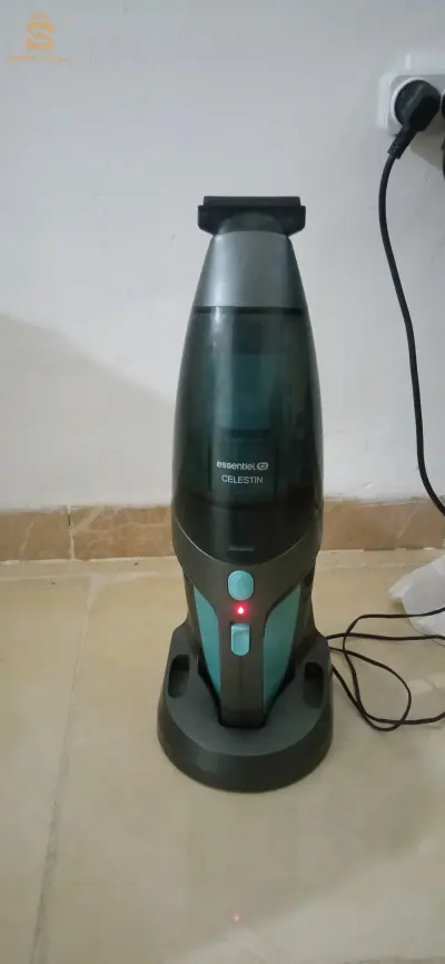 aspirateur à main