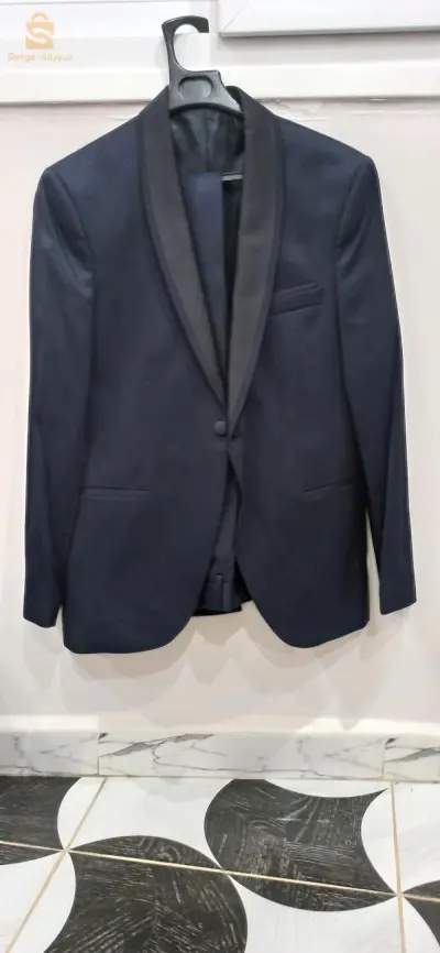 Costume blue nuit