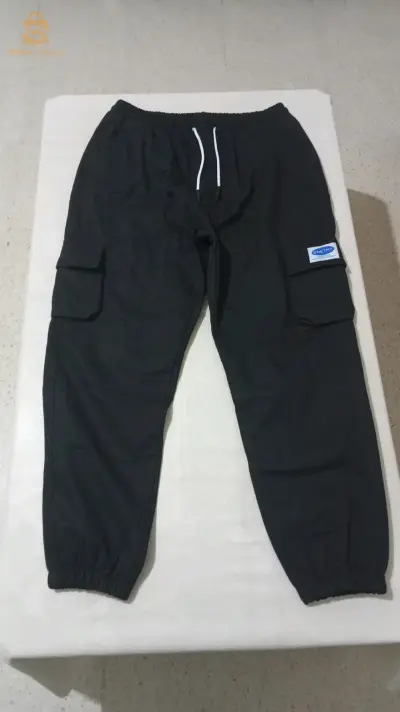 PANTALON CARGO
TÜRK 100% COTTON NEUF
PRIX IMBATABLE
