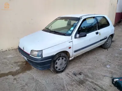 نبيع ولا نبدل