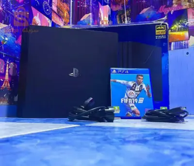 ps 4 pro 1 tb avec manette et cd fifa 19 🇺🇸