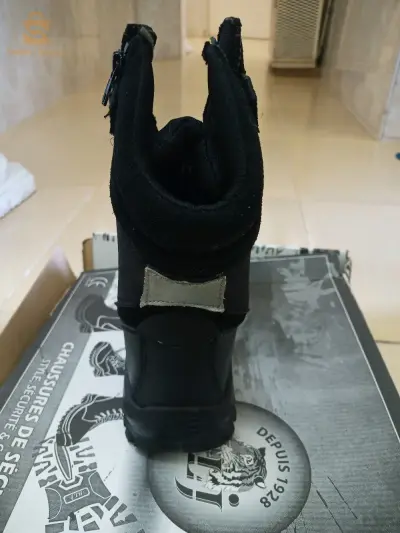 chaussure Godasse pour agent de sécurité