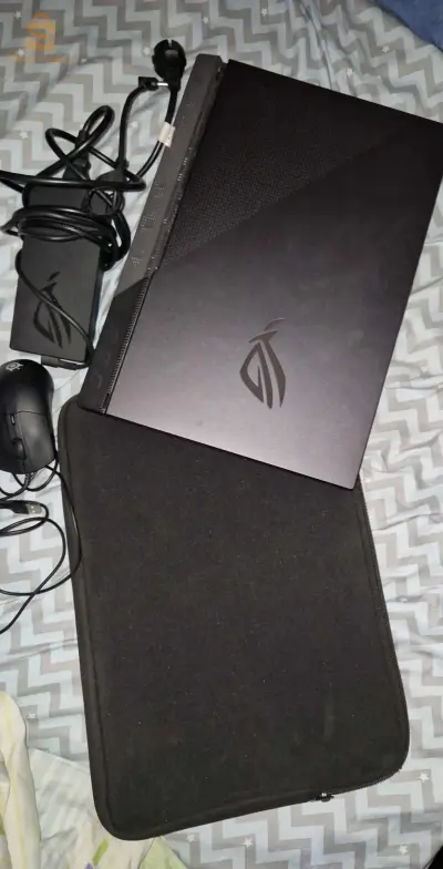 pc gamer asus rog strix g17