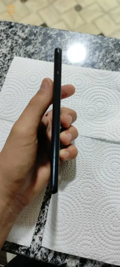 Realmi c 21y