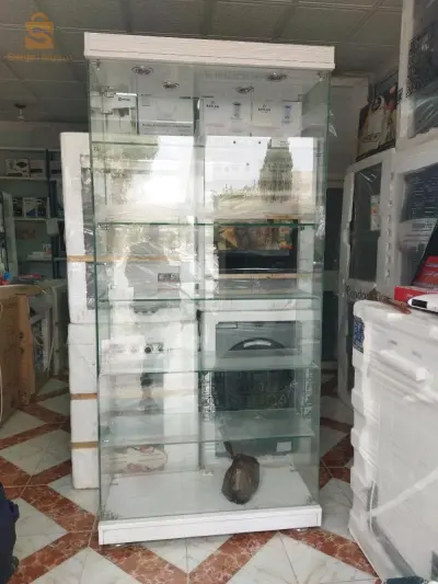 أرموار زجاج