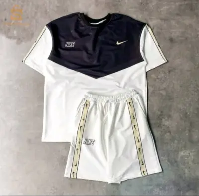 Nike tech