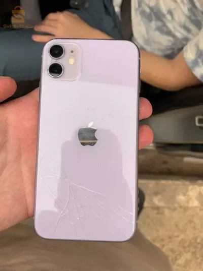 iphone 11 afficheur refait 89% original 128G