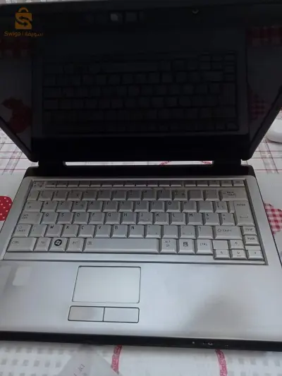 laptop Toshiba satellite لابتوب