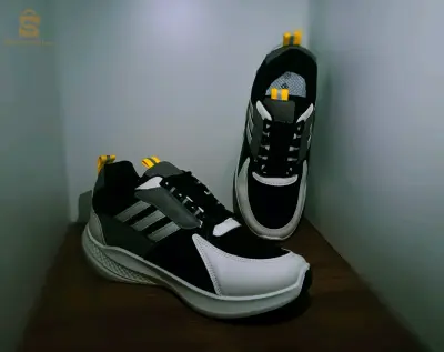 adidas whait